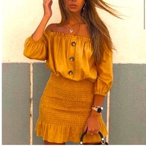 Zara off shoulders linen dress